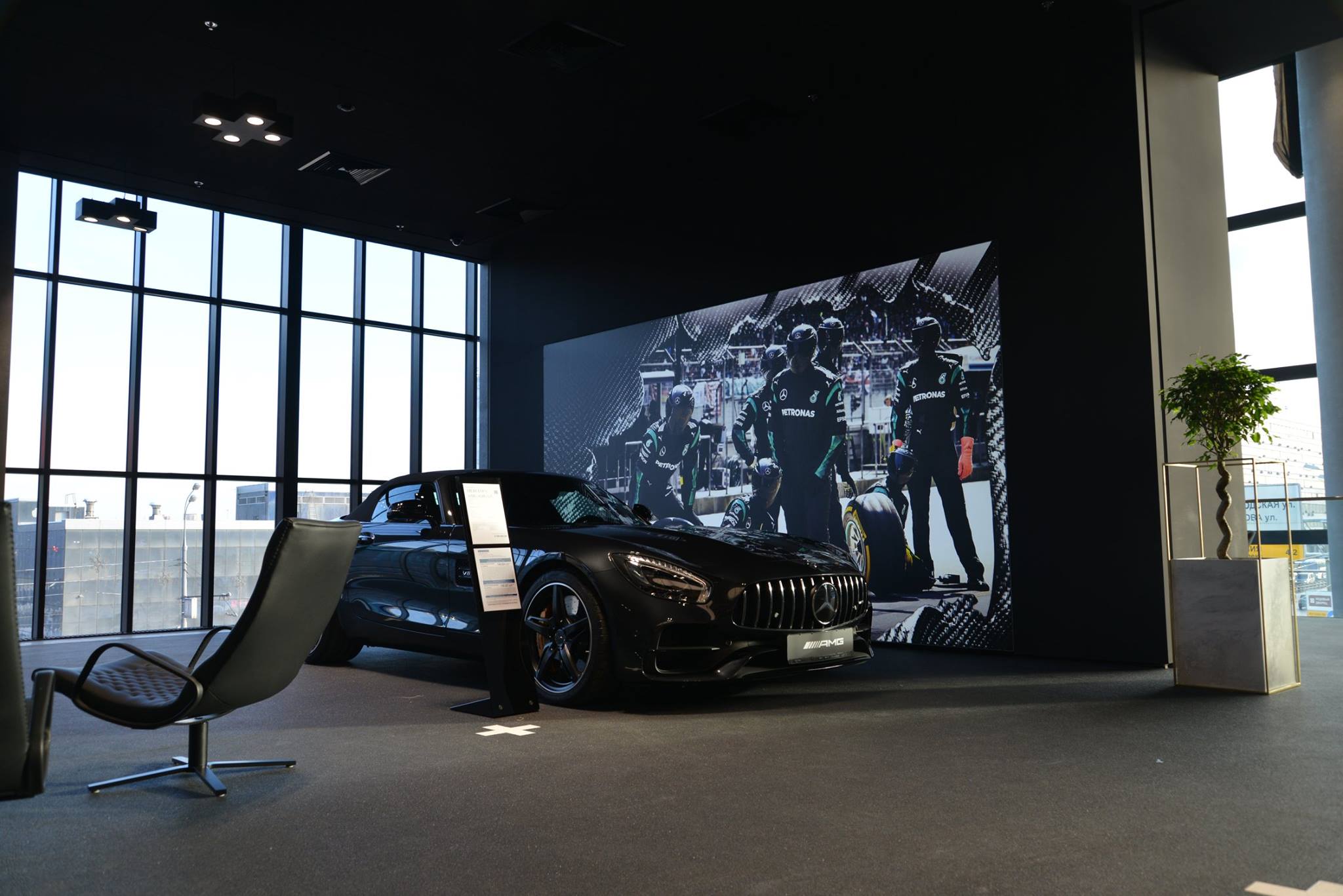 Фото Дилерский центр Audi и Mercedes Benz для группы компаний “Авилон”